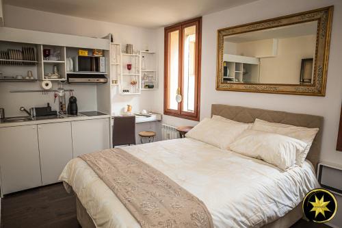 Pordenone Apartment | De Caesar Suite Pordenone