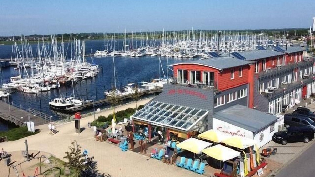 Fehmarn Apartment | Apartment at Rundsteg 14 directly at the marina with exceptional lake view