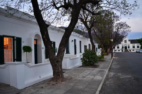 Graaff-Reinet Apartment | De Kothuize 6