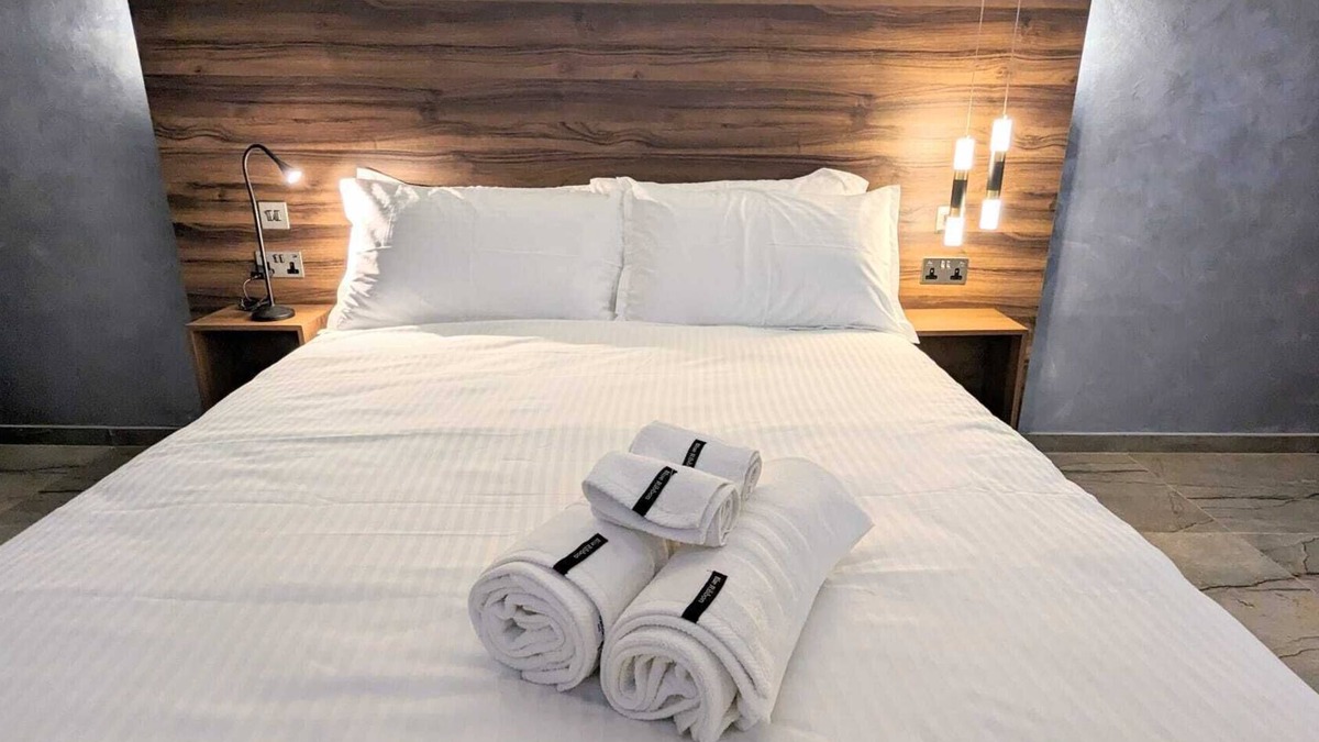 Tal-Ghoqod Hotel | De la Croix