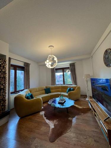 Skopje Villa | De Luxe Villa