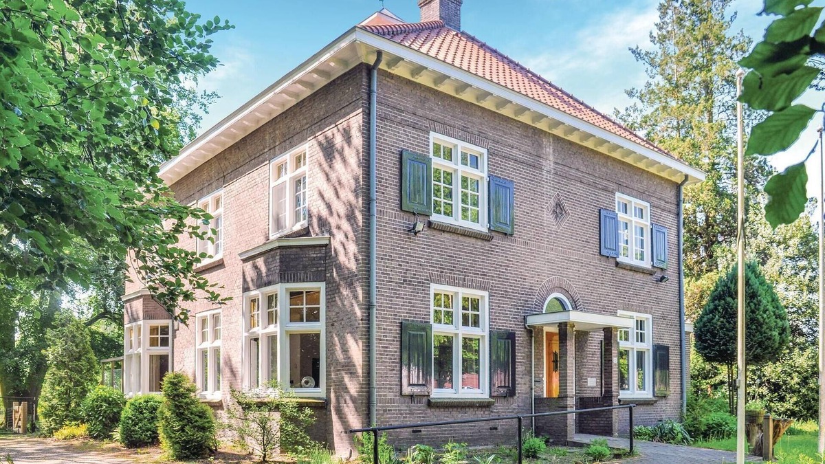 Municipality of Valkenswaard House | De Pastorie