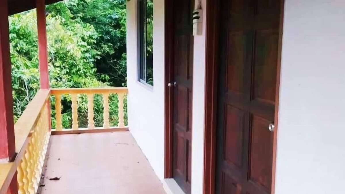 Pulau Tuba House | De Pauh Private Chalet & Island