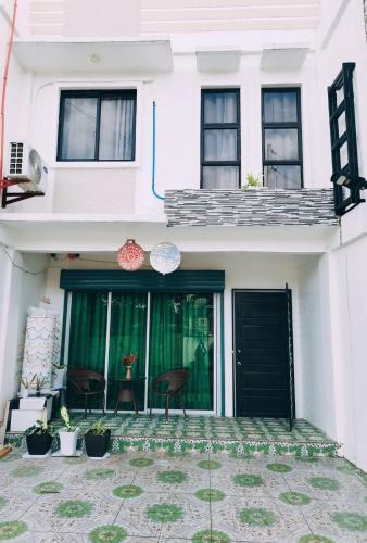 Cogon House | De Richness