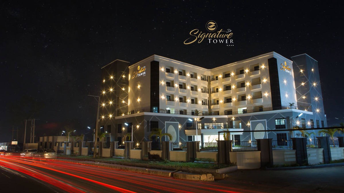 Ibadan Hotel | De Signature Tower Hotels & Suites