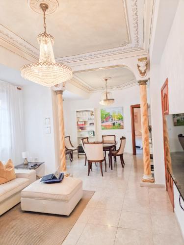 Santa Cruz de Tenerife Apartment | De Villa Suites