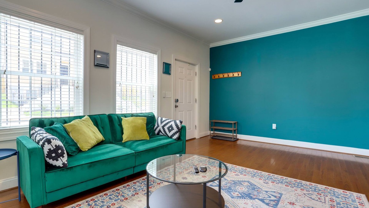 Northeast House | Deanwood Townhome Oasis