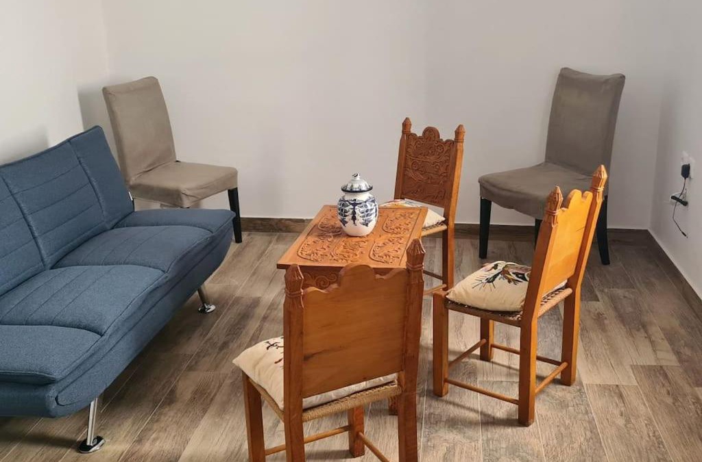 Skiros Apartment | debi's place