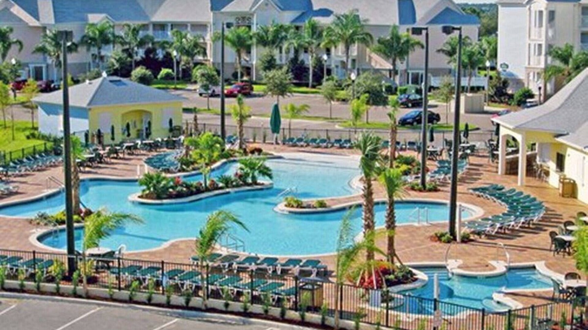 West Kissimmee Resort | Dec16-23, 2018 Christmas Disney vacation at Summer Bay Orlando Resort