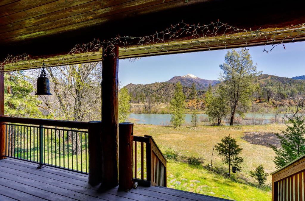Junction City House | Deck, Grill and River Access California Escape!