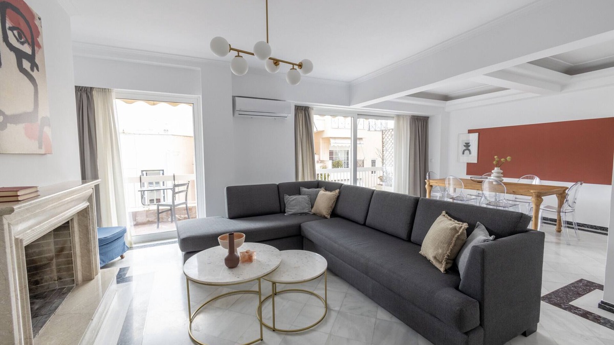 Anafiotika Apartment | Deco Marble Apt with Acropolis view