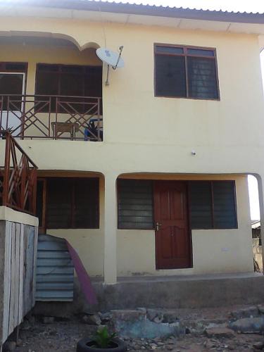Accra Apartment | DeeKay's Villa