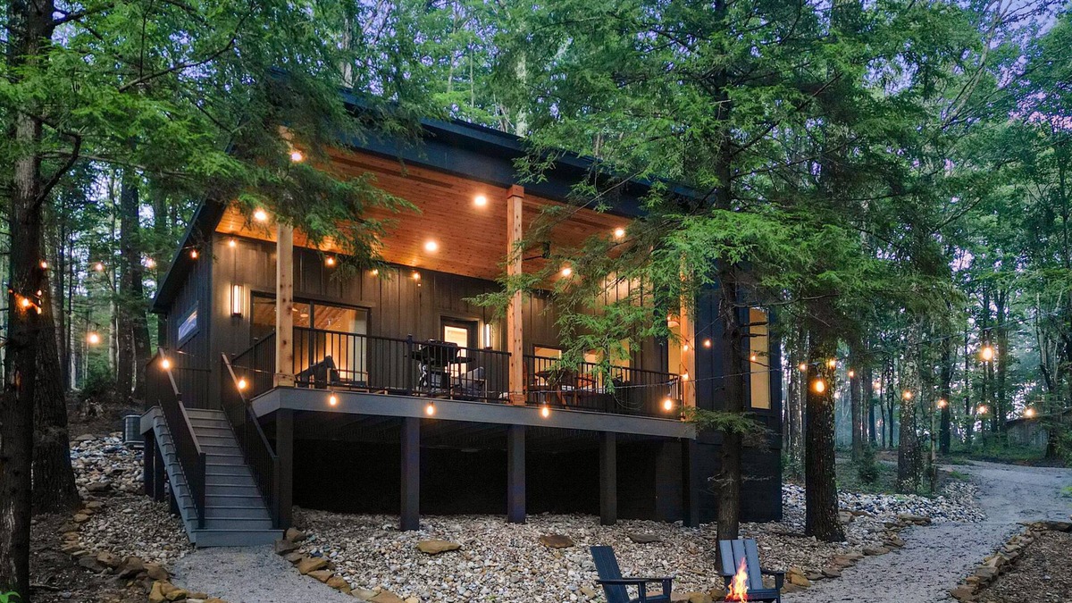 Rockbridge Cabin | Deer Hollow | Brand New | Covered Hot Tub