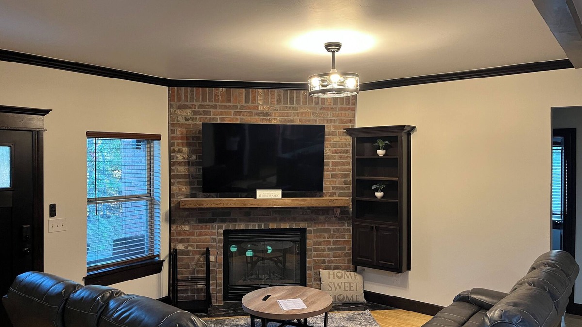 Norman Cabin | DEER LAKE CABIN NEWLY BUILT with Fireplace