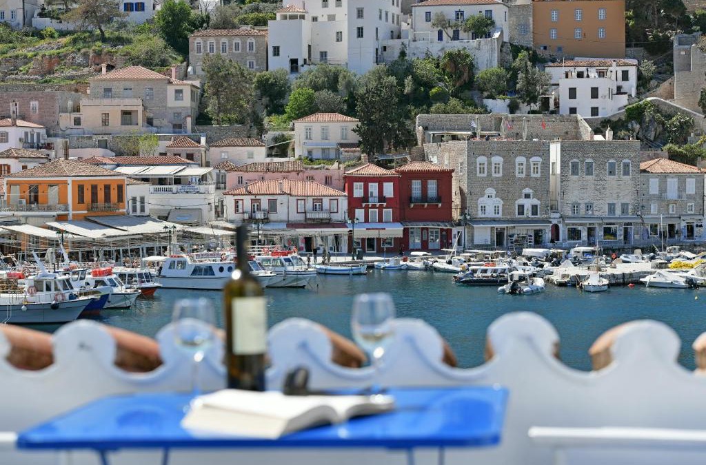 Hydra Hotel | Delfini Hotel