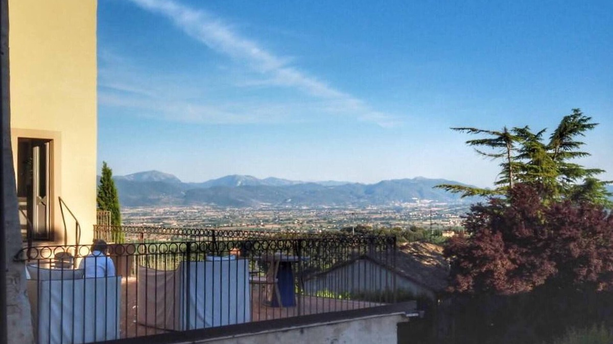 Montefalco Condo | Delicious, cozy apartment in Montefalco