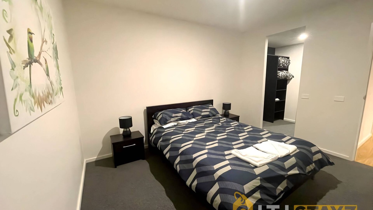 Dickson Apartment | Delicious in Dickson - 1bd 1bth
