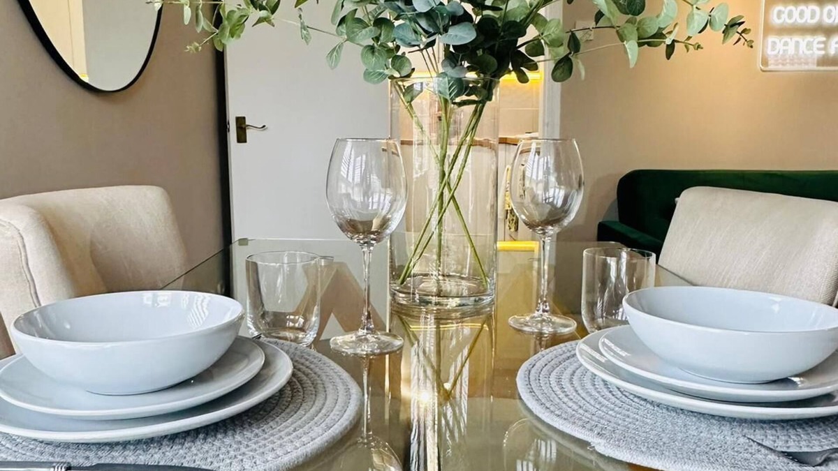Walton Apartment | Delightful 1-bed Apt with Free Parking and Wi-fi