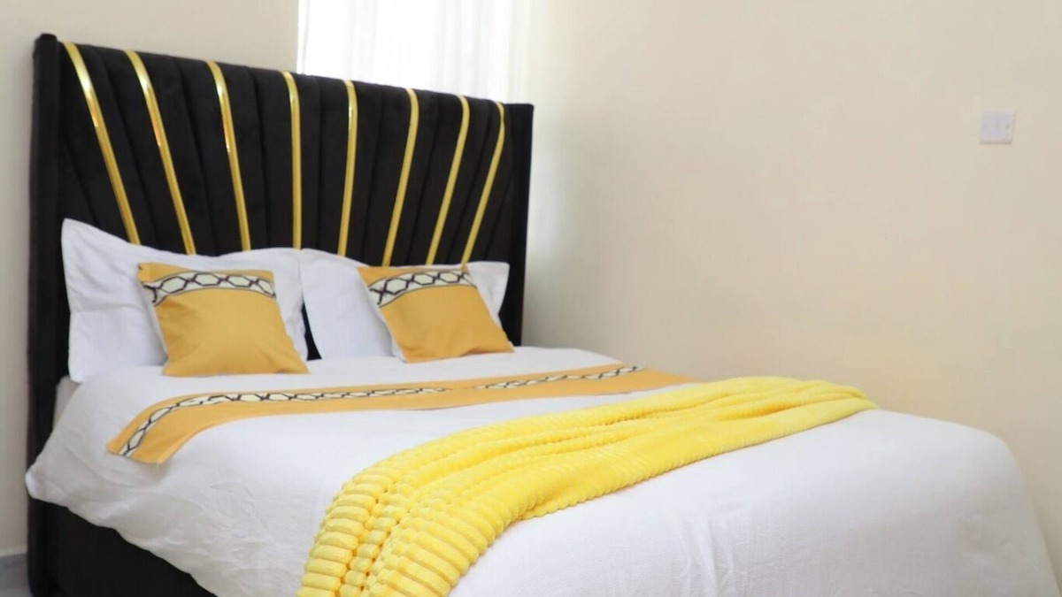Naivasha Cabin | Delightful 1-bedroom lodge in Naivasha town along Moi south Lake,