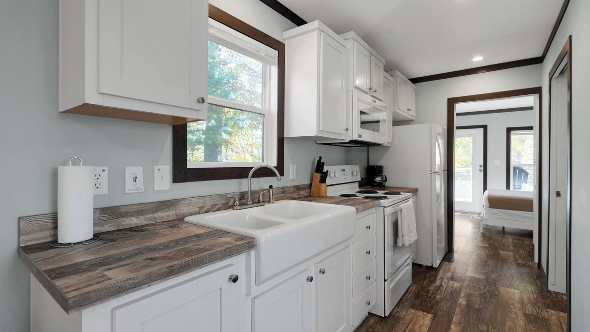 Jamestown Cabin | Delightful 1-Bedroom Tiny Home 1/2 Mile from Marina and Boat Ramp #407!