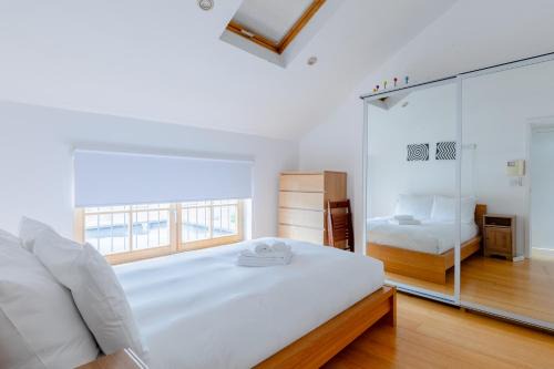 Tollington Apartment | Delightful 1BD Flat in Upper Holloway, N London
