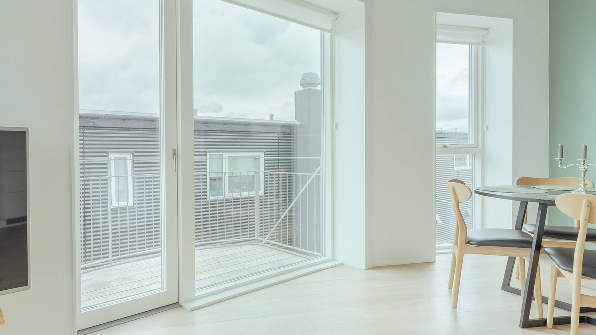 Hoyvik Apartment | Delightful 2 Bedroom Apt | Balcony | Parking