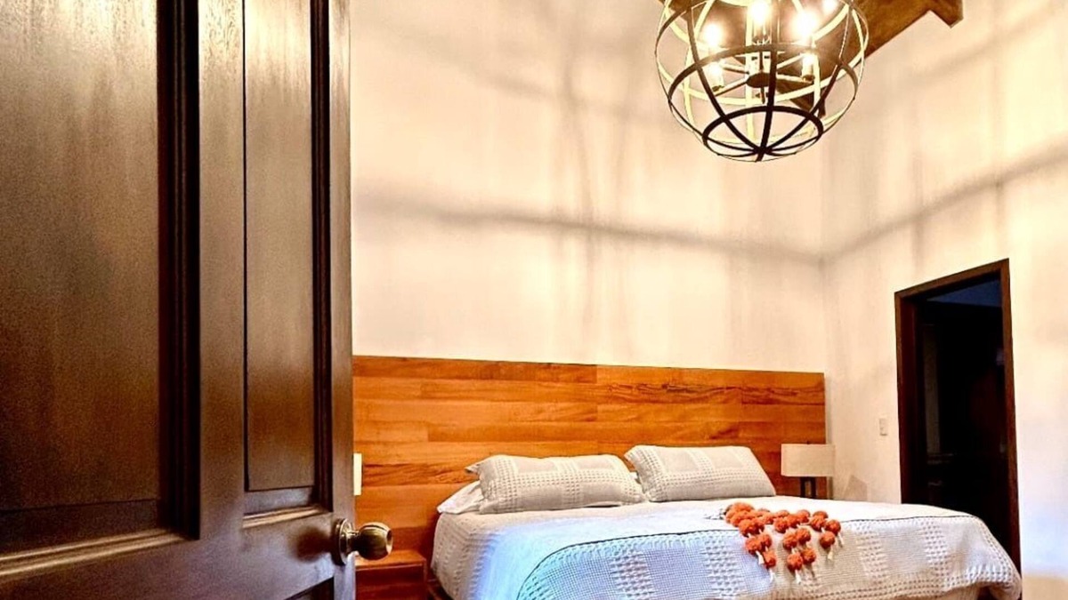 Ciudad Vieja Condo | Delightful 3-bedroom condo in Ciudad Vieja