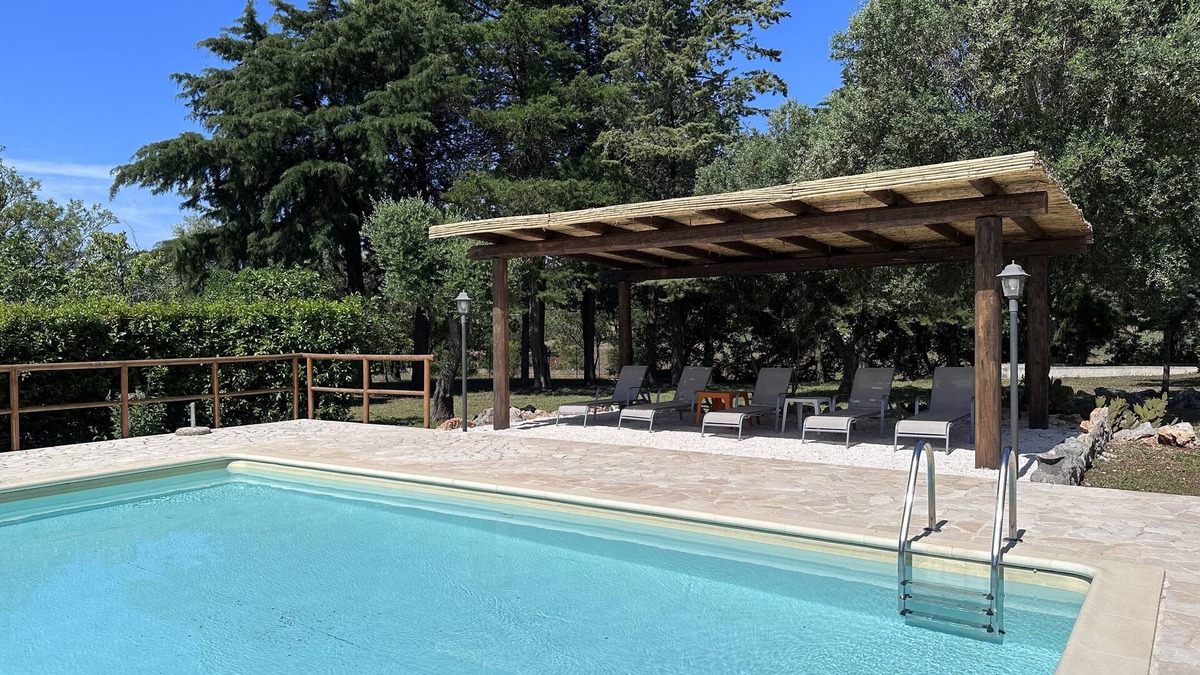 Ceglie Messapica Villa | Delightful 5 Bed Trullo/Villa With Private Pool in the Countryside of Puglia