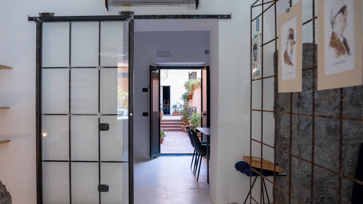 Coste Apartment | Delightful apartment in the historic center 100 meters from the Spiaggetta Nera