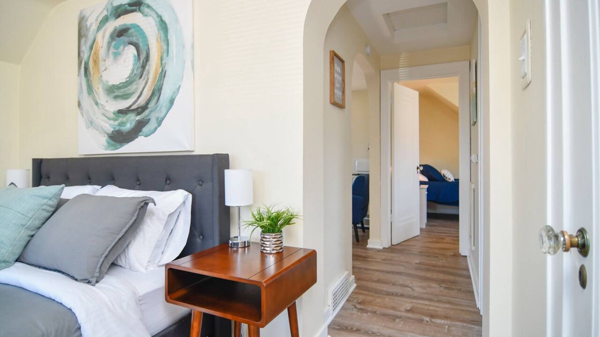 Manitowoc Apartment | Delightful Duplex on 29th St Upper