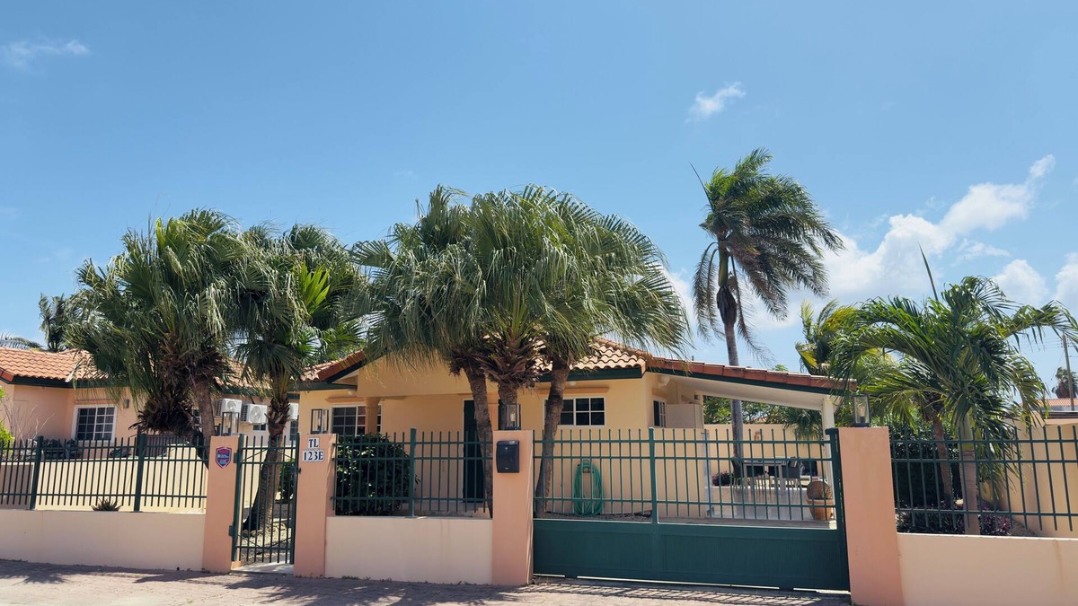 Punto de Oro House | Delightful holiday home in Aruba