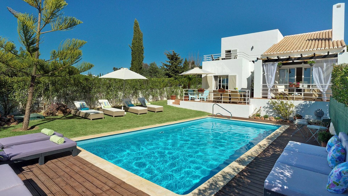 Albufeira Villa | Delightful, modern villa in a quite and peaceful area. Private heated pool (opt)
