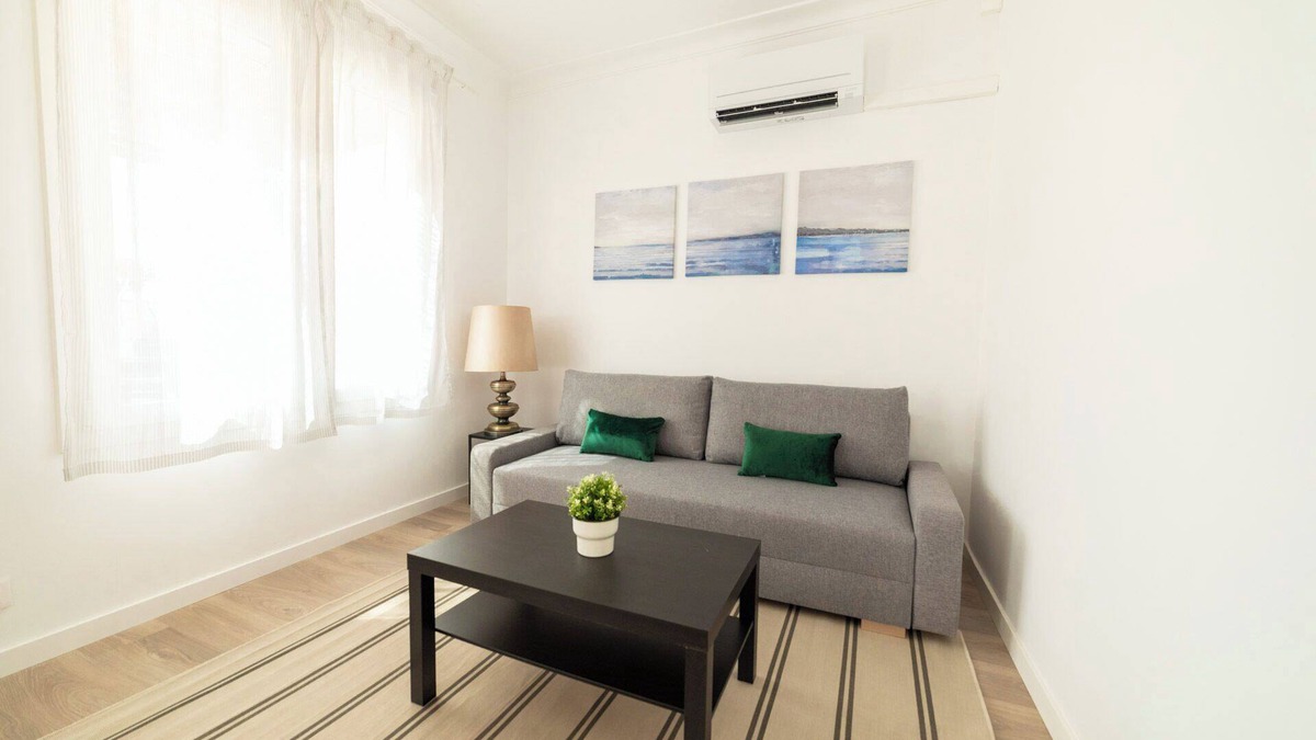 Gracia Apartment | Delightful Penthouse With Private Terrace 2bd+2bth