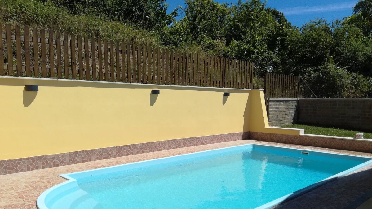 Manziana Villa | Delightful villa located in the quiet countryside of Manziana, 1 hour from Rome