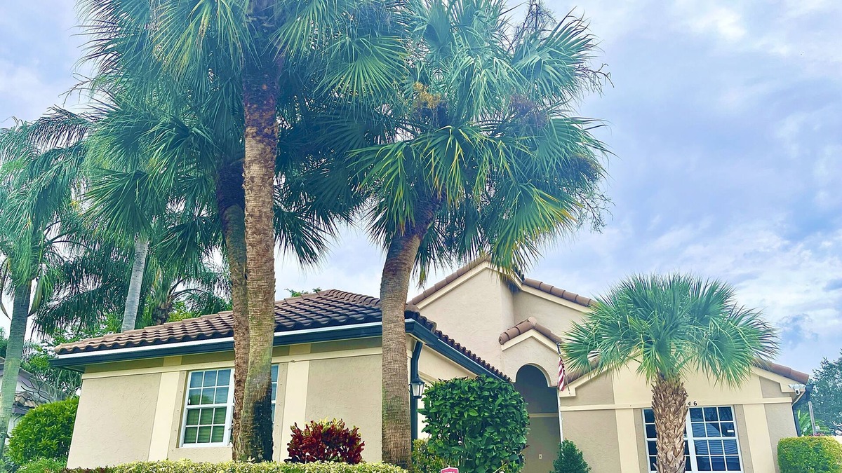 Jog Road House | Delray's Delightful Getaway- Family is everything!