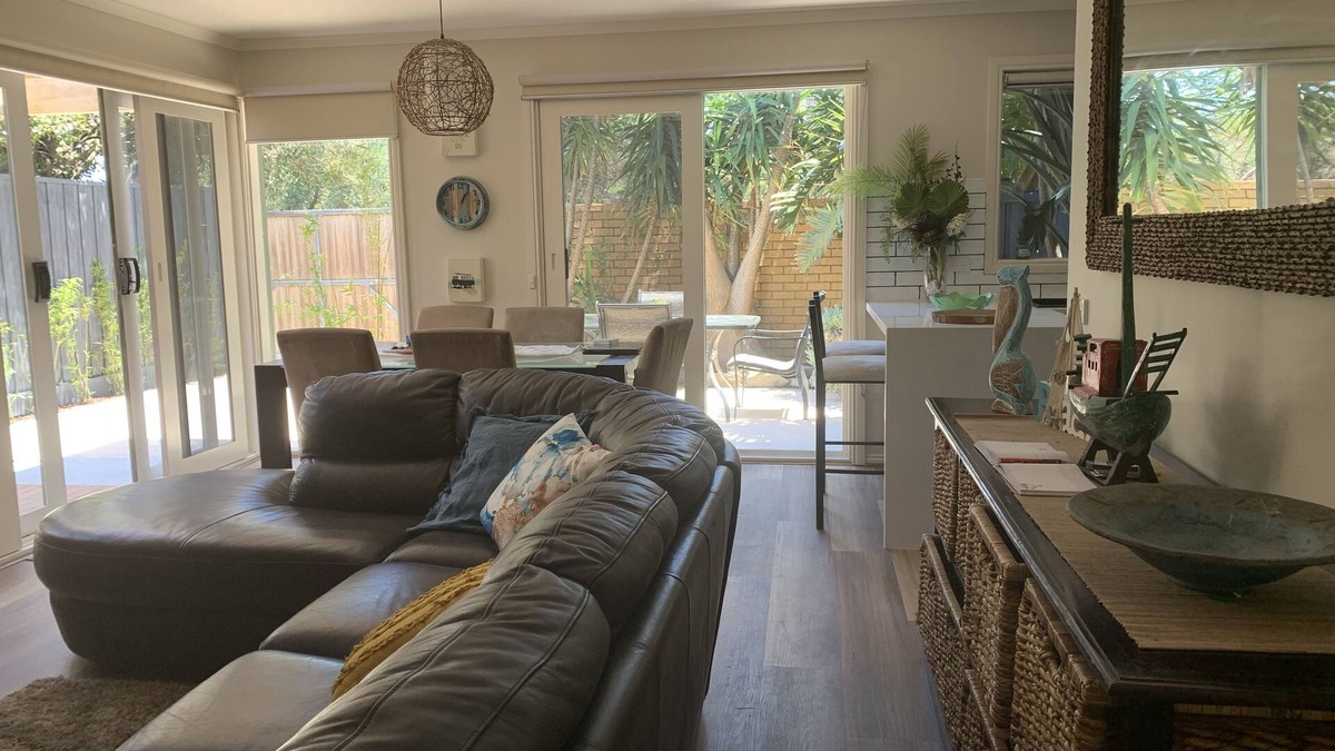 Seaford House | Delux tropicalnoasis - Opposite the beach