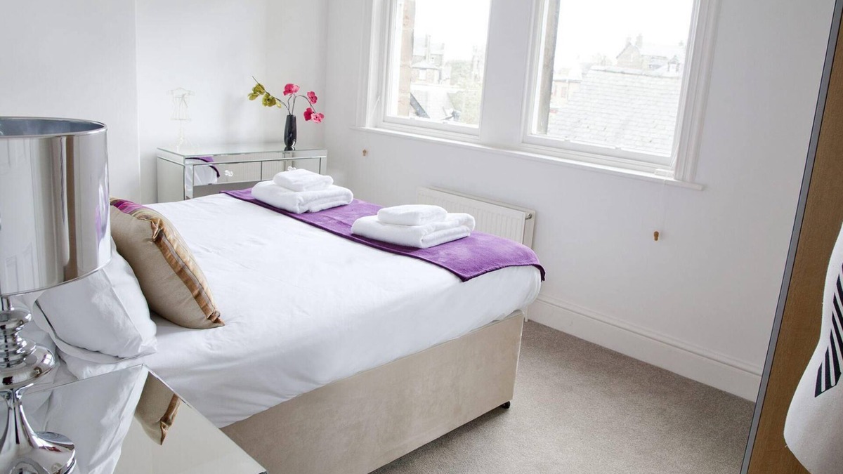 Harrogate Apartment | Deluxe 2 bedroom apartment