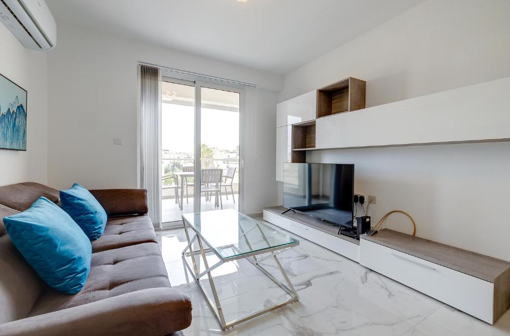 Swieqi Apartment | Deluxe Apartment in central St Julians