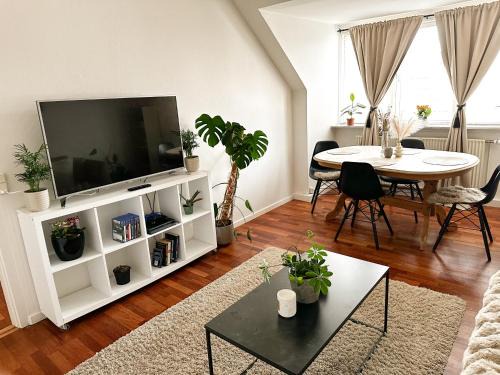 Herning Apartment | Deluxe Apartment on the Main Street with Free Parking & Late Checkout