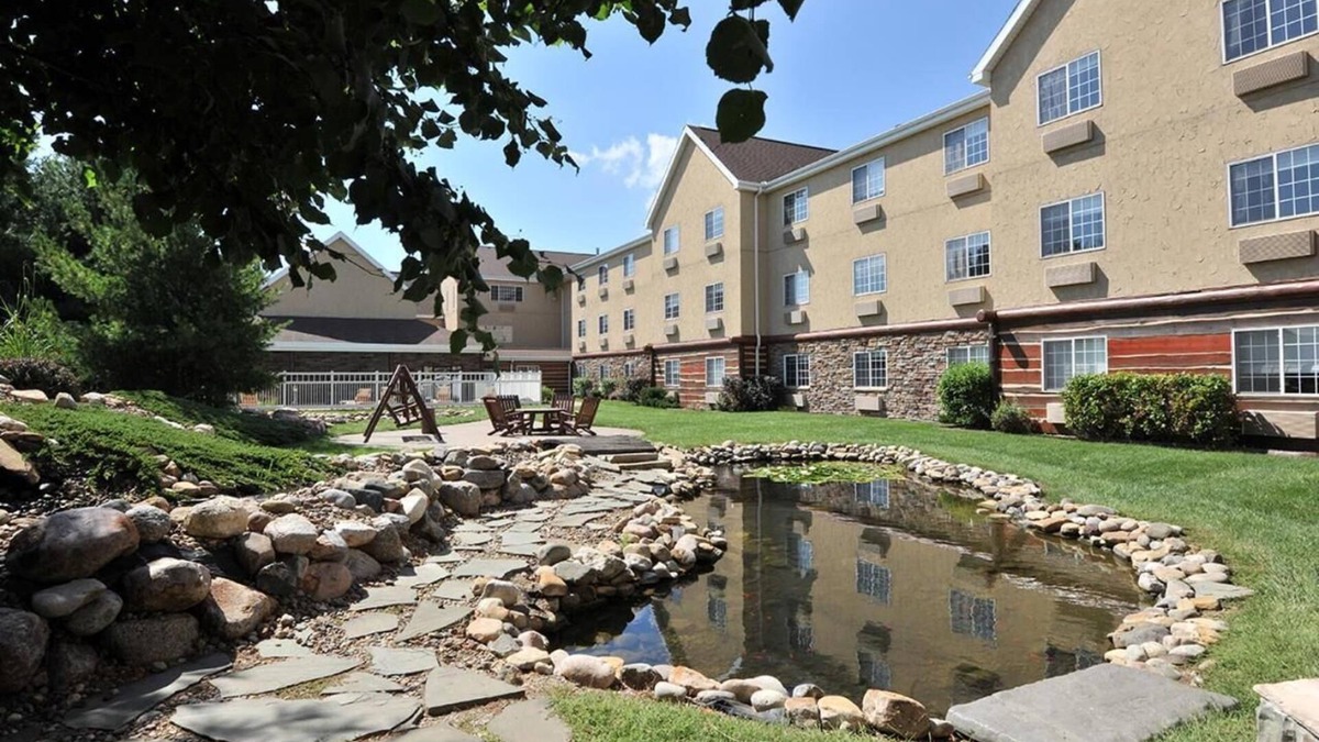 St. Joseph Hotel | Deluxe King, 1 King, Stoney Creek St. Joseph, Wild West Themed Room