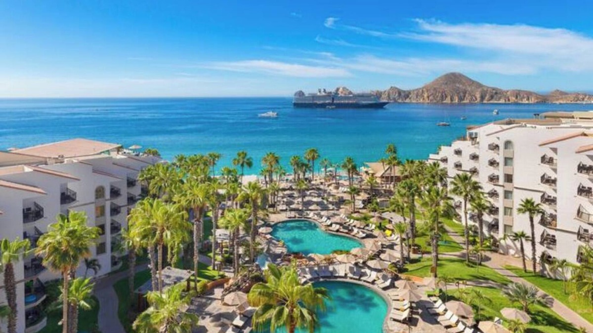 Ampliacion Juarez Resort | Deluxe Oceanfront 2BD Suite in VDP Beach Resort & Spa with Private Jacuzzi