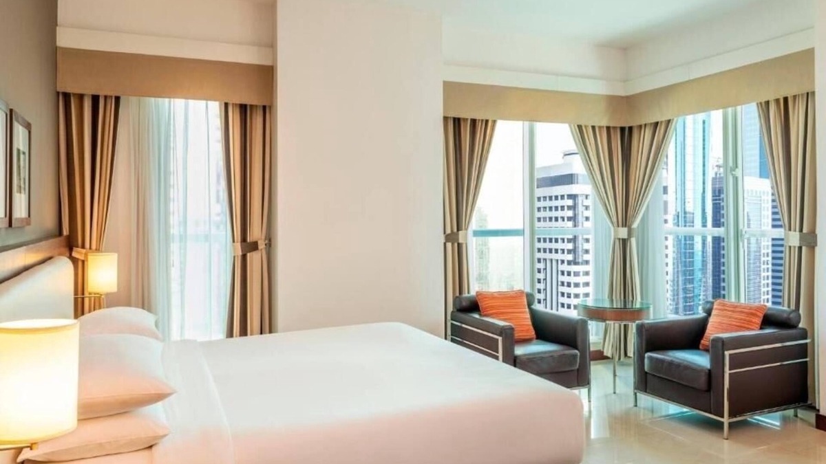 Al Qasimia Apartment | Deluxe Room Near Al Maha Regency Hotel Sharjah