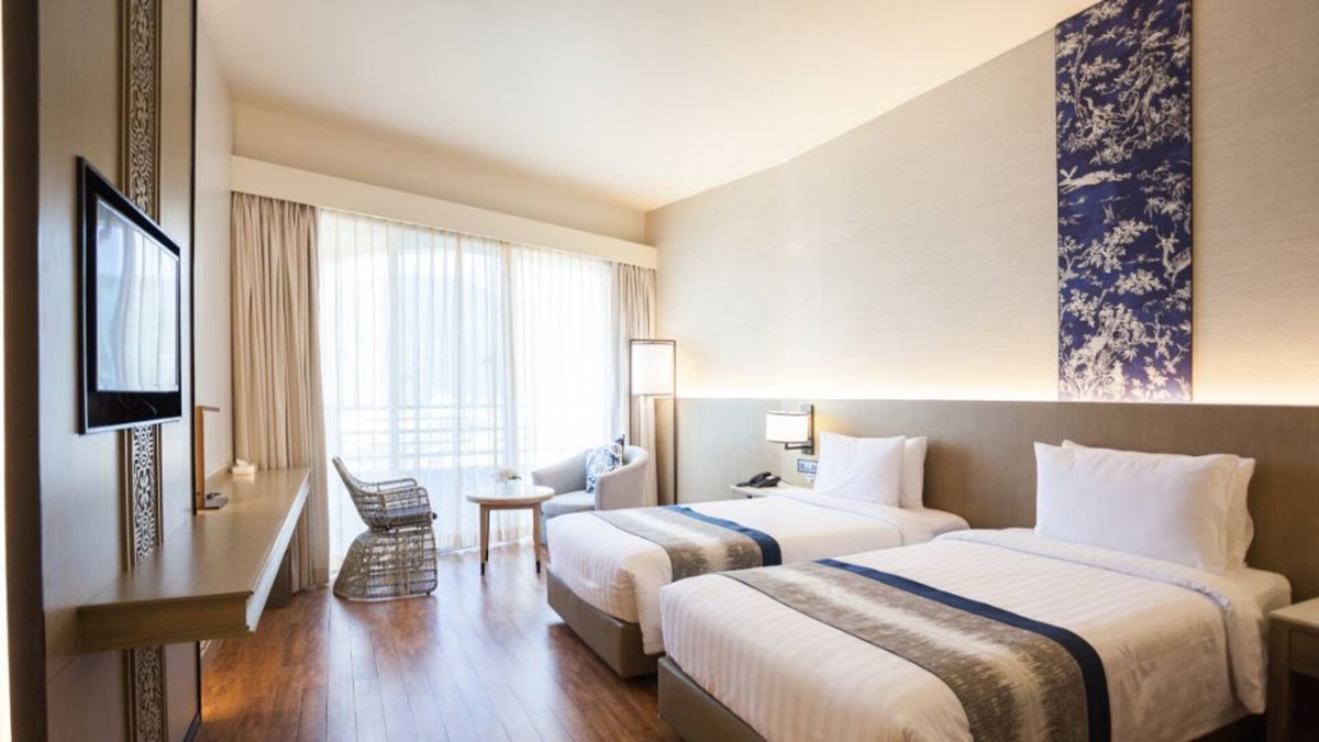 Patong Hotel | DELUXE Room, partial sea-view #06