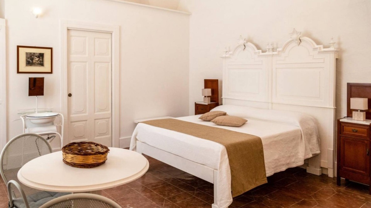 Avetrana House | Deluxe Room with panoramic sea view and private beach