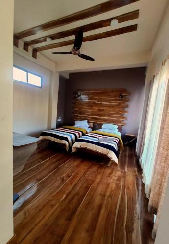 Aizawl House | Deluxe Room Zobawm Homestay