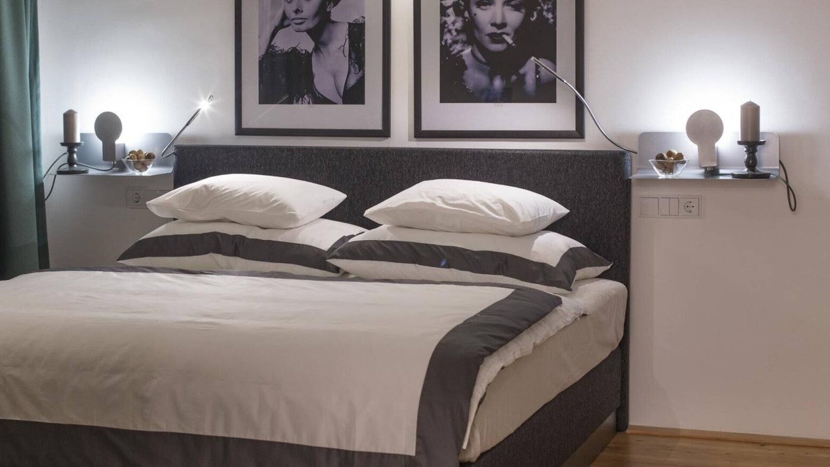 Krems an der Donau House | Deluxe Studio with private parking and air conditioning in the historic city of Krems