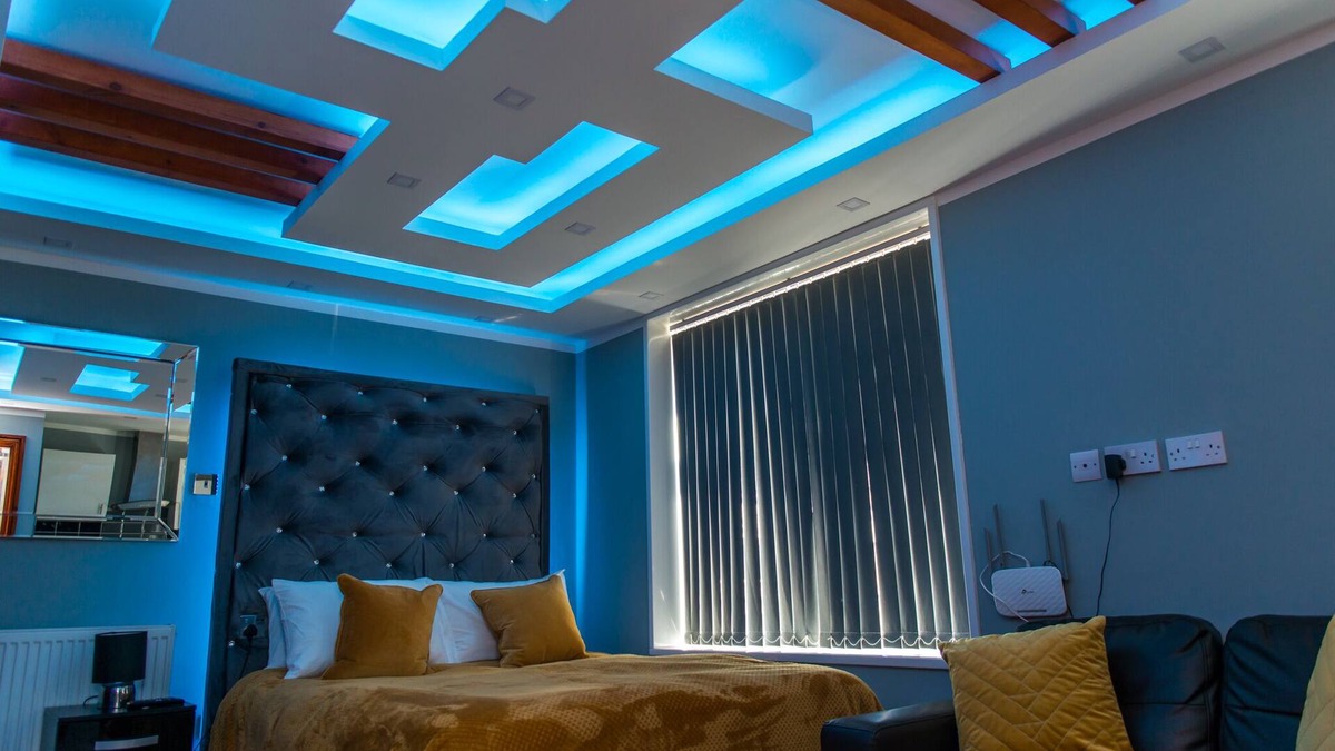 Bradford Apartment | Deluxe Studio Apartment