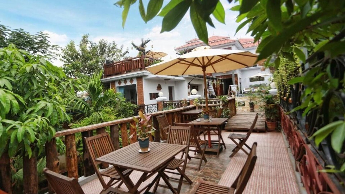 Downtown Siem Reap House | Deluxe Twin Room - Pick up