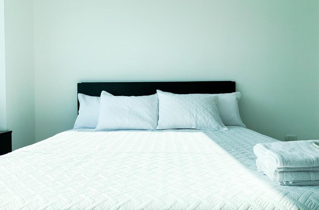 Simon Bolivar Apartment | Depa piso alto frente al mall del sol