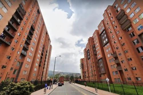 Bogota Apartment | Depa Privado en Ambiente Residencial Piscina Gimnacio